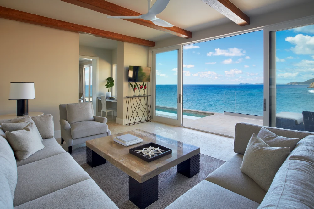 Cliff-Suites-Living-Room_1514-2_4096